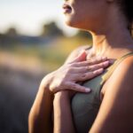 Réduire stress par yoga